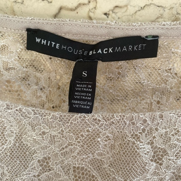 White House Black Market Cream Lace 3/4 Sleeve Blouse - Picture 3 of 4